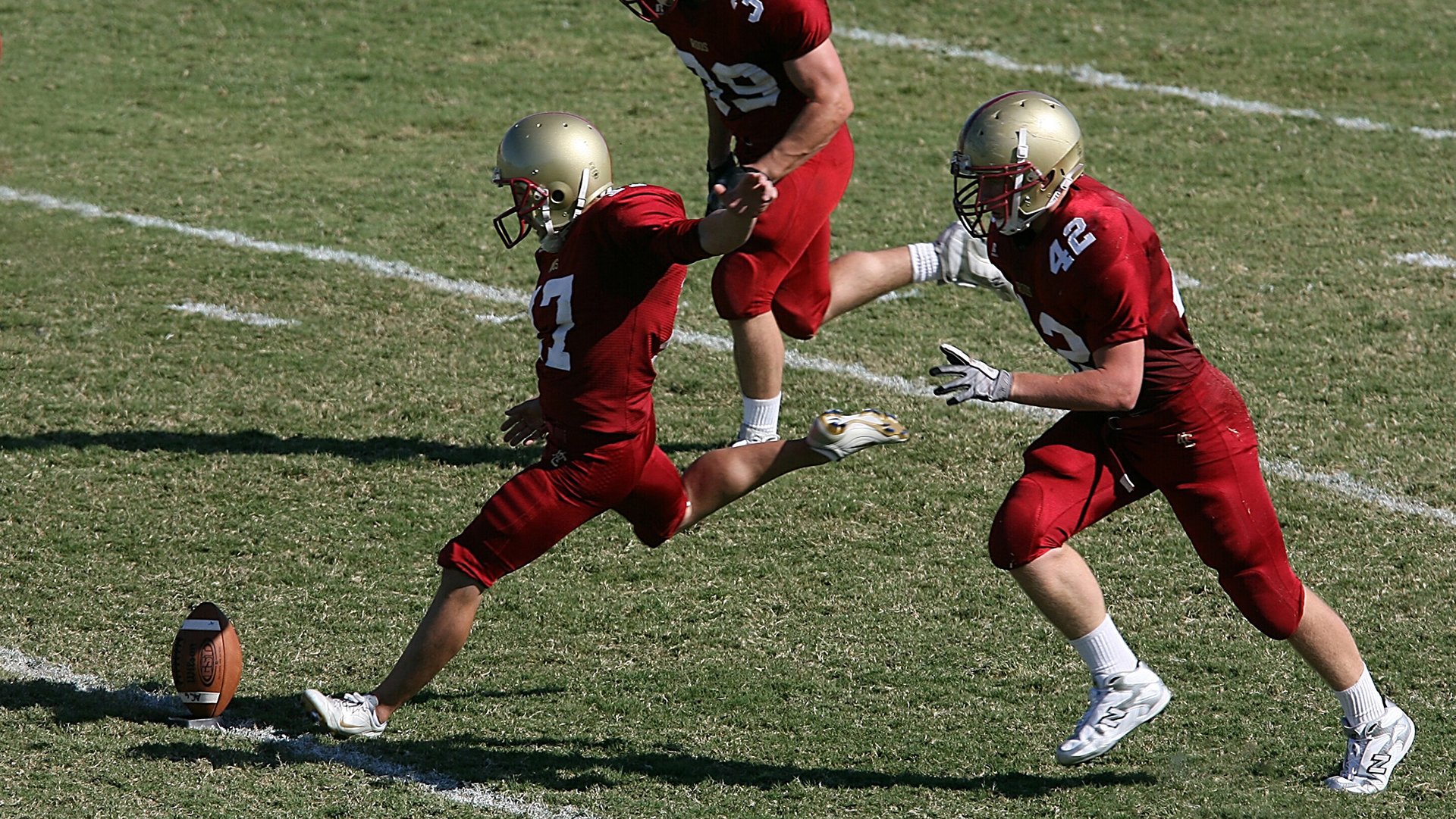 中超比赛引入边线视角直播增强观赛沉浸体验，中超观赛指南